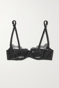 Soft-cup triangle bra in silk by Carine Gilson, Fully adjustable