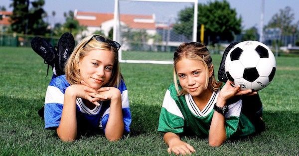 Style Inspiration From the Olsen Twins Films Returning to Hulu 2