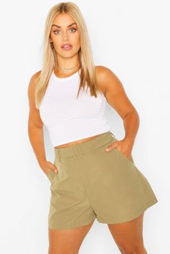 Plus Woven Self Fabric Belted Tailored Short - Green - 18