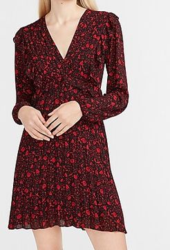 Floral Ruffle Front Pleated V-Neck Dress Women's Red Print