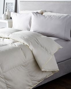 Belle Epoque Delight Mid-Warmth Down Comforter