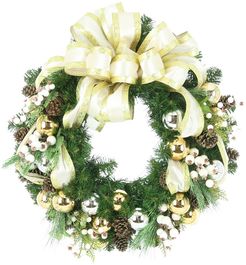 Creative Displays 26in Holiday Wreath