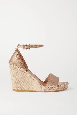 Garavani Rockstud 105 Metallic Textured-leather Wedge Espadrilles