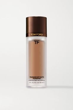 Traceless Soft Matte Foundation - 8.2 Warm Honey, 30ml