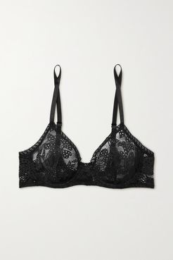 Tradition Stretch-leavers Lace Underwired Soft-cup Bra - Black