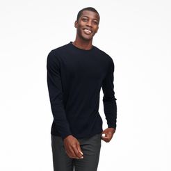 Ultralight Crewneck Long Sleeve T-Shirt in Navy