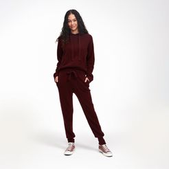 Cashmere Jogger in Merlot