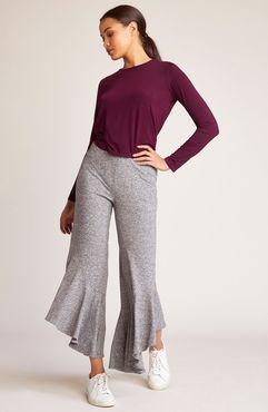 Ruffle Play Crop Pant