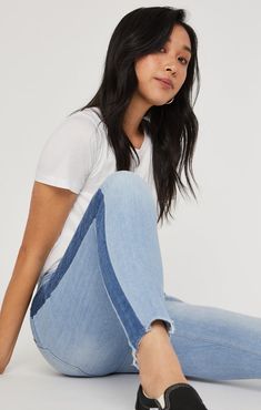 Tess Super Skinny In Lt Blocking Denim