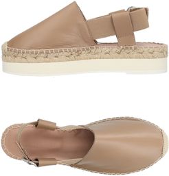 Espadrilles