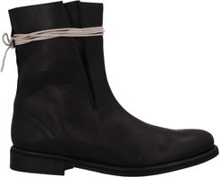 Ankle boots