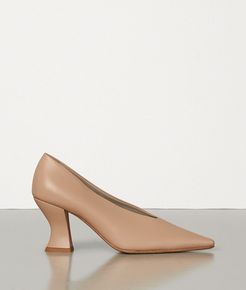 Almond Pumps - Bottega Veneta