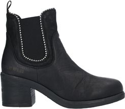 Ankle boots