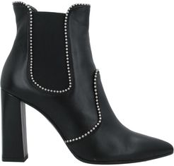 Ankle boots