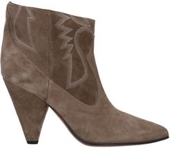 Ankle boots