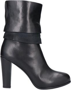 Ankle boots