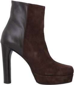 Ankle boots