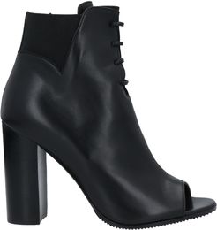 Ankle boots