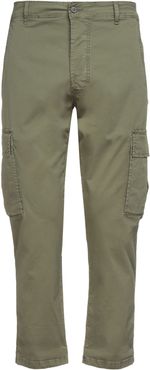 3/4-length shorts