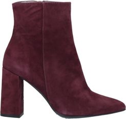 Ankle boots