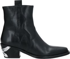 Ankle boots