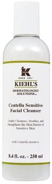 Centella Sensitive Facial Cleanser Crema detergente 250 ml female