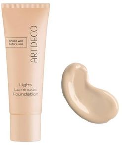 Light Luminous Foundation Fondotinta 25 ml Nude female