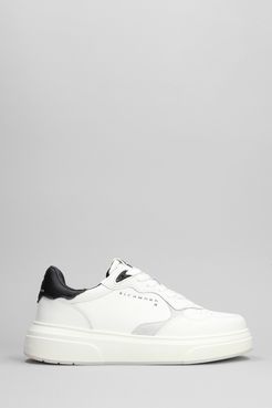 Sneakers  in Pelle Bianca