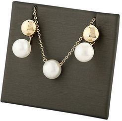 14K Gold & 6-8MM Round Freshwater Pearl Pendant Necklace & Earrings Set