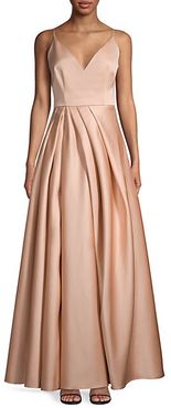 Beata V-Neck Pleated Gown