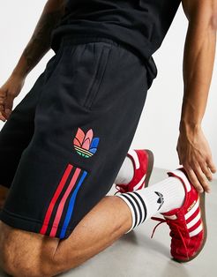 shorts in black with 3D trefoil