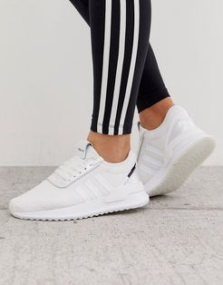 U Path Run sneakers in white