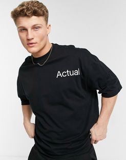 oversized t-shirt in black with front and back print