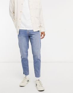 classic rigid jeans in vintage light wash blue with raw hem-Blues