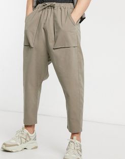 drop crotch chinos in beige-Neutral