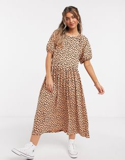 gathered neck midi dress in leopard print-Brown