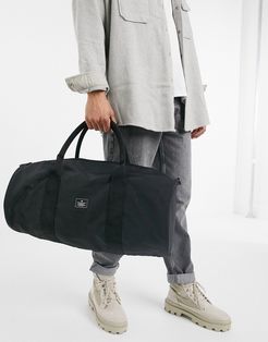 gym barrel bag in black nylon with shoulder strap 37 litres