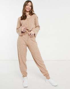 knitted sweatpants set with tie waist detail in brown