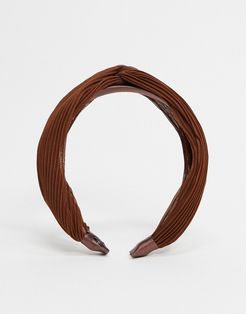 knot headband in brown plisse