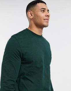 long sleeve t-shirt with crew neck in green