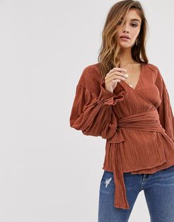 long sleeve wrap top in textured crinkle-No color