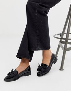 Matchsticks flat shoes in black