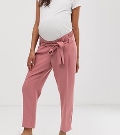ASOS DESIGN Maternity tailored tie waist tapered ankle grazer pants-Pink