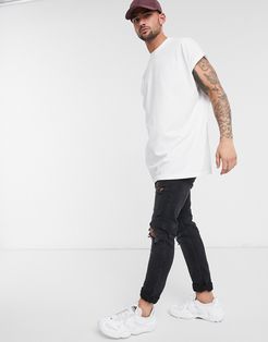 oversized longline t-shirt with crew neck and roll sleeve in white