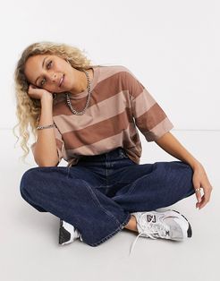 oversized t-shirt in chunky washed tonal pink stripe