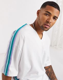 oversized t-shirt with stripe taping and deep notch neck-White
