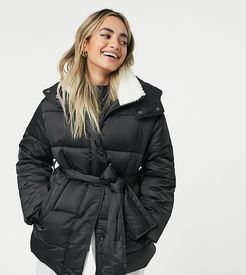 ASOS DESIGN Petite sateen belted puffer jacket with shearling collar in black-Neutral