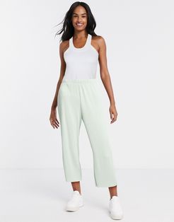 plisse culotte pants in sage-Green