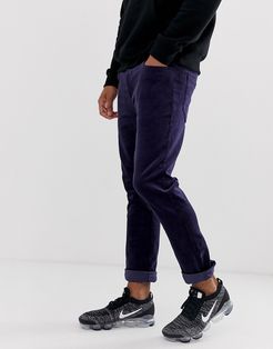 slim pants in navy cord