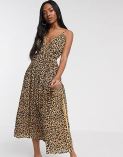 tie wrap around crinkle maxi dress in animal print-Multi